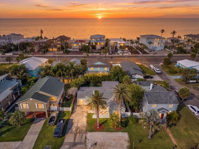 15656 1ST STREET E, Redington Beach, FL 33708