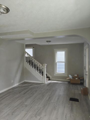 124 Dana Avenue, Columbus, OH 43222