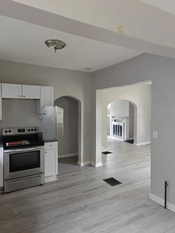 124 Dana Avenue, Columbus, OH 43222