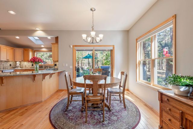 16514 Wren Lane, Sisters, OR 97759