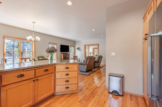 16514 Wren Lane, Sisters, OR 97759