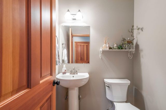 16514 Wren Lane, Sisters, OR 97759