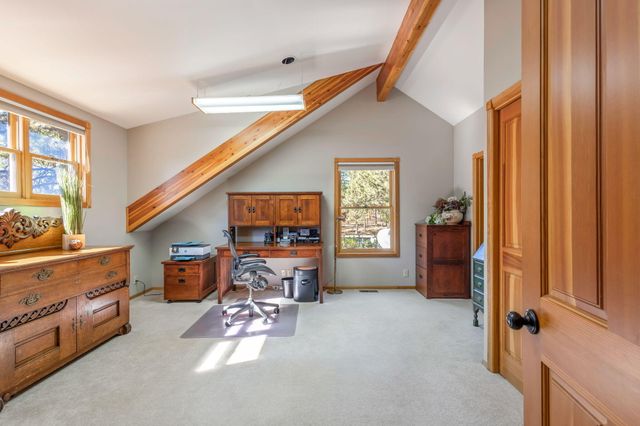 16514 Wren Lane, Sisters, OR 97759