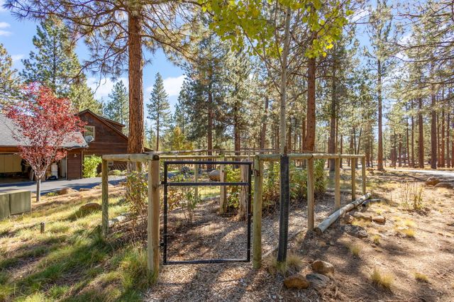 16514 Wren Lane, Sisters, OR 97759