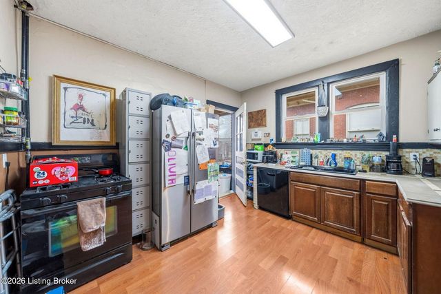 2114 Bonnycastle Ave, Louisville, KY 40205