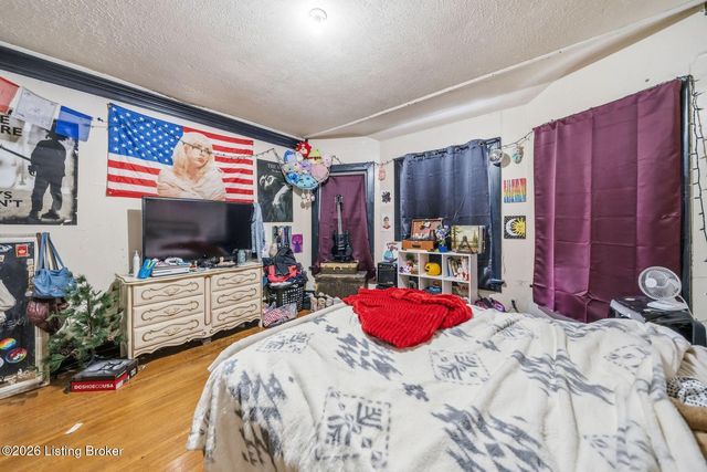 2114 Bonnycastle Ave, Louisville, KY 40205