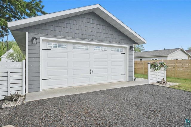 2213 Oakes Ave, Superior, WI 54880