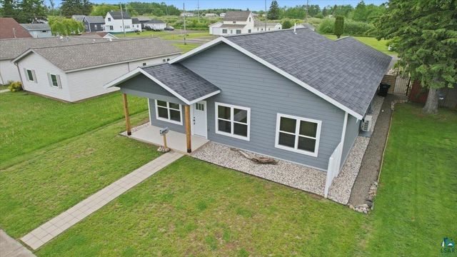 2213 Oakes Ave, Superior, WI 54880