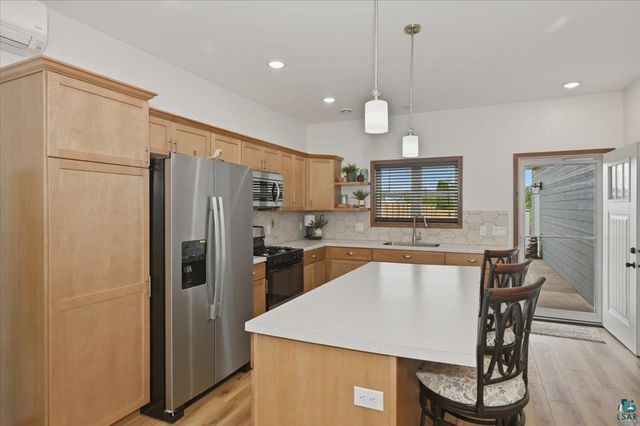 2213 Oakes Ave, Superior, WI 54880