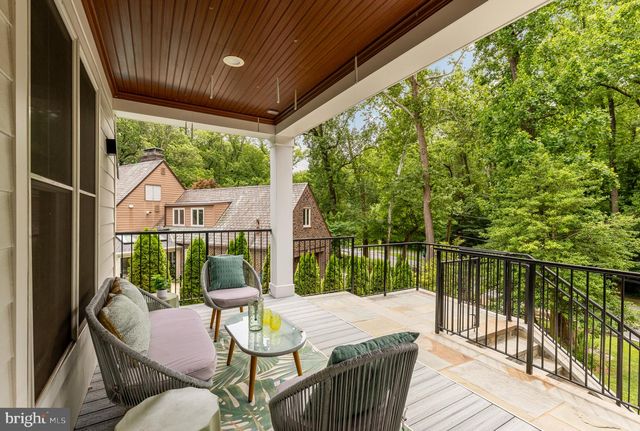 9111 SLIGO CREEK PKWY, Silver Spring, MD 20901