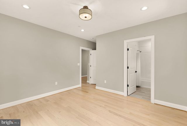 9111 SLIGO CREEK PKWY, Silver Spring, MD 20901