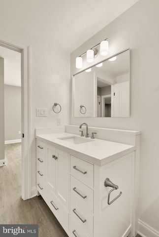 9111 SLIGO CREEK PKWY, Silver Spring, MD 20901