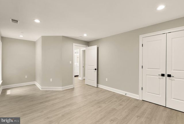9111 SLIGO CREEK PKWY, Silver Spring, MD 20901