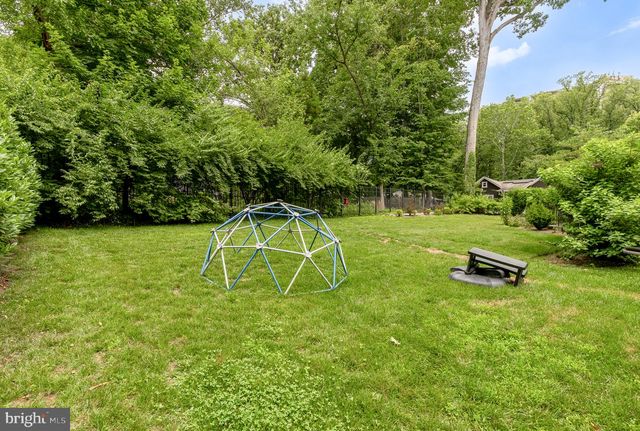 9111 SLIGO CREEK PKWY, Silver Spring, MD 20901