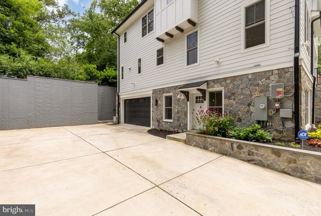 9111 SLIGO CREEK PKWY, Silver Spring, MD 20901