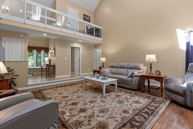 8838 Finney Point Drive, Ooltewah, TN 37363