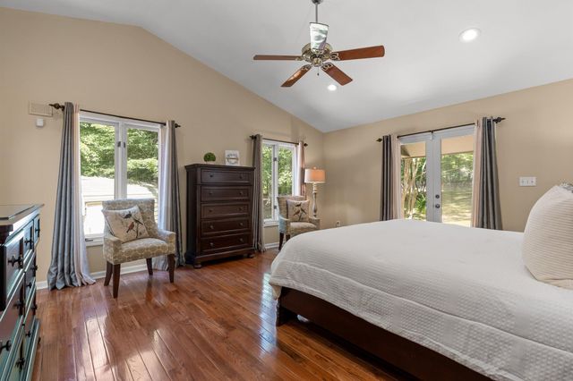 8838 Finney Point Drive, Ooltewah, TN 37363