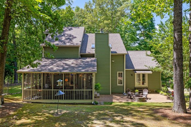 8838 Finney Point Drive, Ooltewah, TN 37363