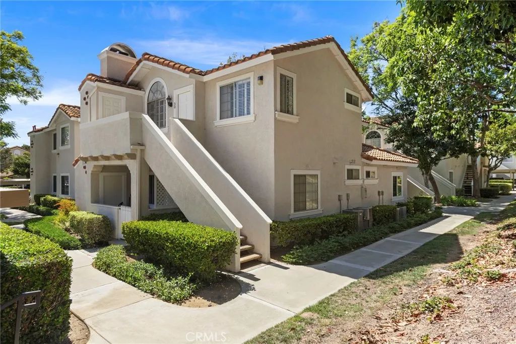 30 Gavilan, Rancho Santa Margarita, CA 92688