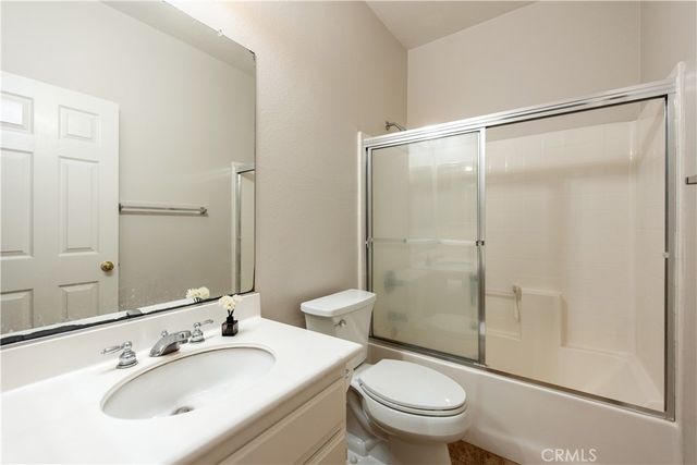 15 New Jersey, Irvine, CA 92606