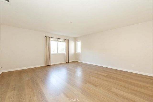 15 New Jersey, Irvine, CA 92606