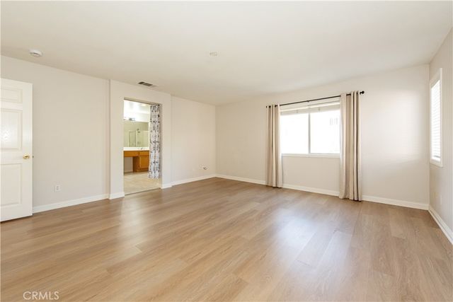 15 New Jersey, Irvine, CA 92606