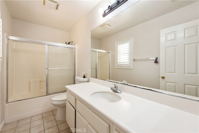 15 New Jersey, Irvine, CA 92606