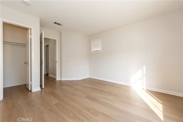 15 New Jersey, Irvine, CA 92606
