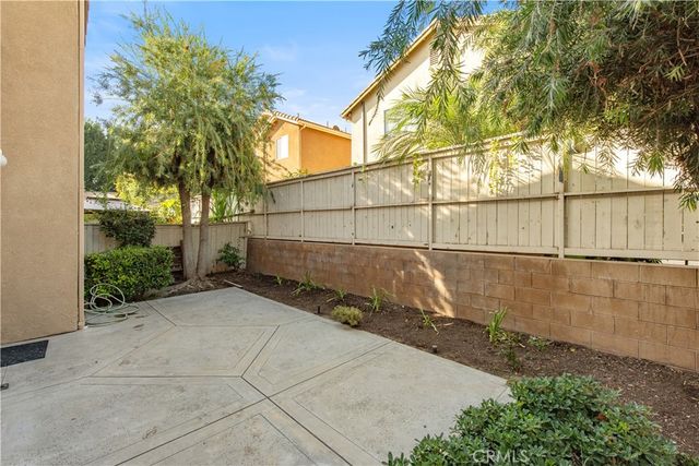 15 New Jersey, Irvine, CA 92606