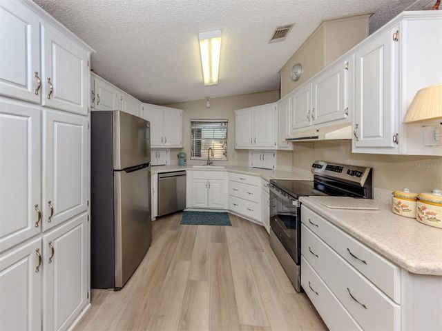 548 AMBERJACK DRIVE, North Port, FL 34287