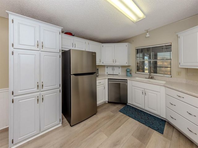 548 AMBERJACK DRIVE, North Port, FL 34287