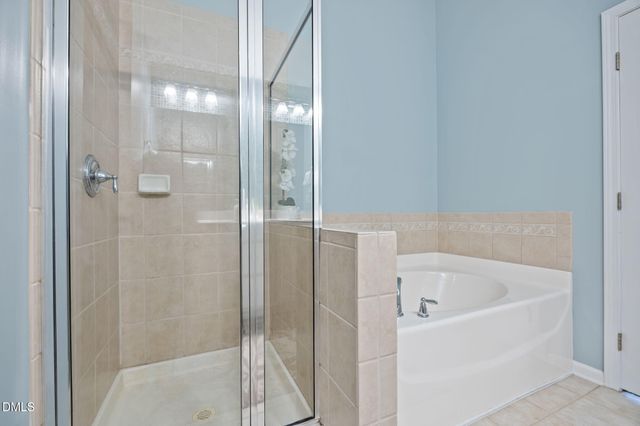 5901 Hourglass Court, Raleigh, NC 27612