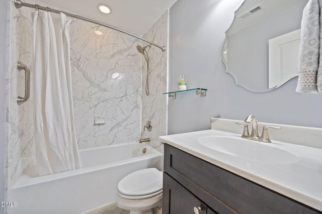 5901 Hourglass Court, Raleigh, NC 27612