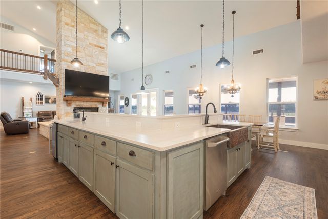 568 County Road 5025, Leonard, TX 75452