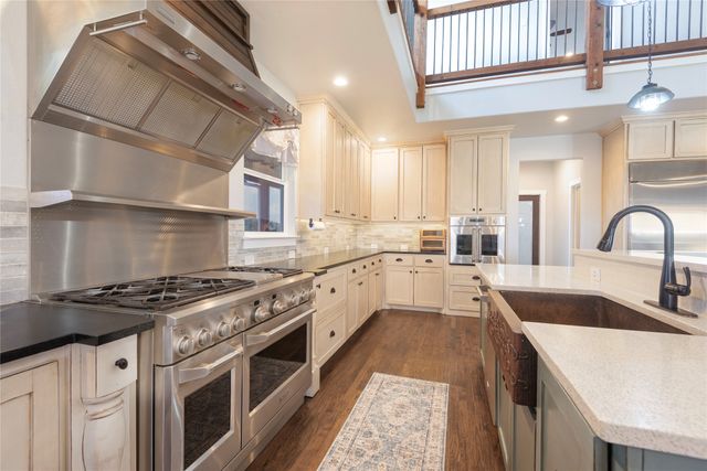 568 County Road 5025, Leonard, TX 75452