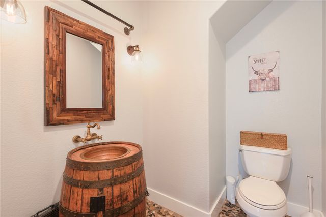 568 County Road 5025, Leonard, TX 75452