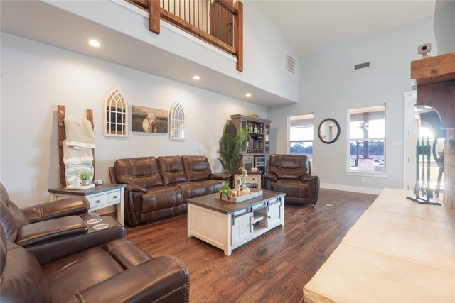 568 County Road 5025, Leonard, TX 75452