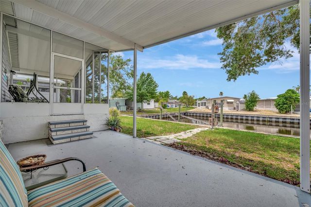 106 N SAINT GEORGE CIRCLE, Apollo Beach, FL 33572