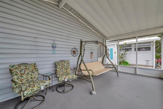 106 N SAINT GEORGE CIRCLE, Apollo Beach, FL 33572