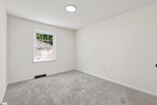 406 Chuckwood Drive, Simpsonville, SC 29680