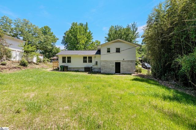 406 Chuckwood Drive, Simpsonville, SC 29680