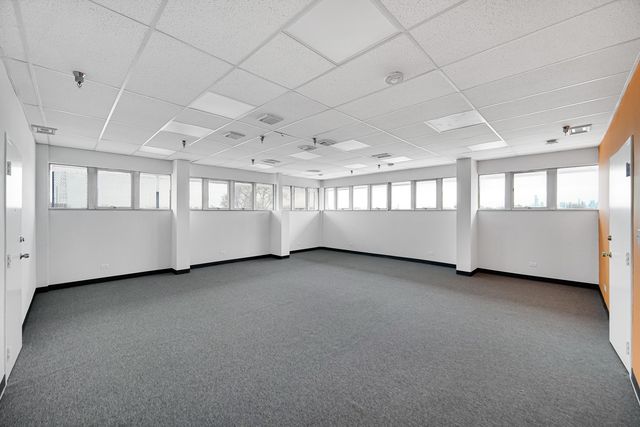 5050 S State Street 2, Chicago, IL 60609