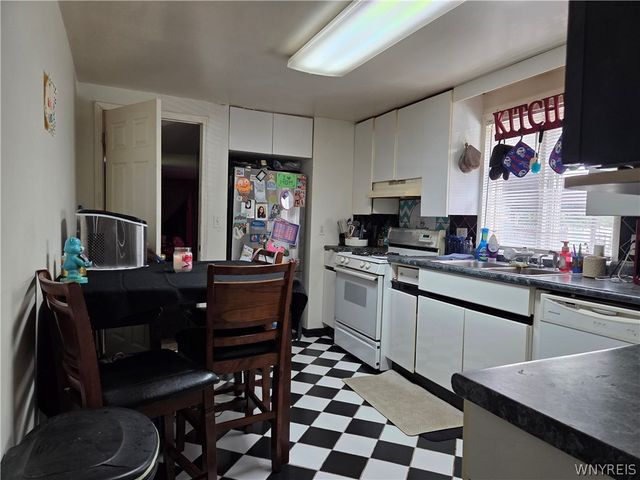 3878 Dartmouth Street, Hamburg, NY 14075