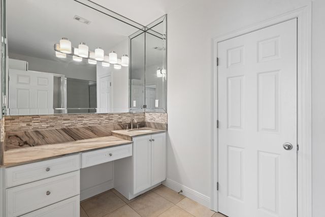 724 Harbor Boulevard 202, Destin, FL 32541