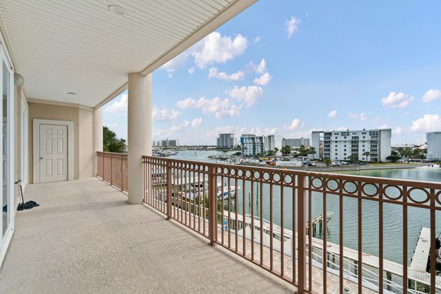 724 Harbor Boulevard 202, Destin, FL 32541
