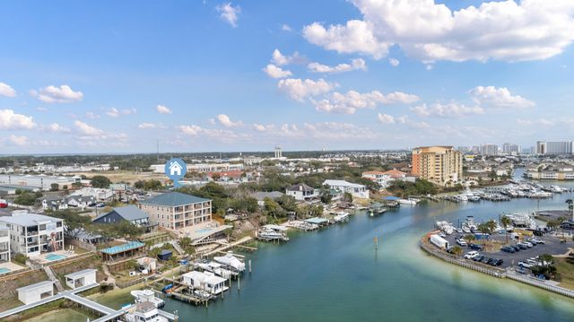 724 Harbor Boulevard 202, Destin, FL 32541