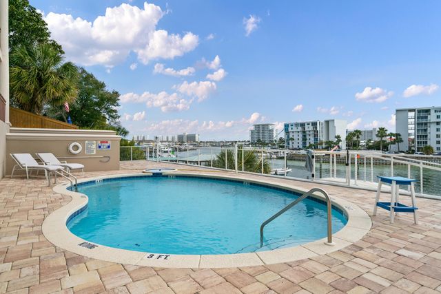 724 Harbor Boulevard 202, Destin, FL 32541