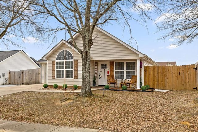 1433 Heather Way, Dalton, GA 30721