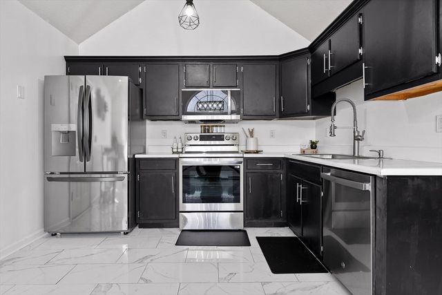 1433 Heather Way, Dalton, GA 30721