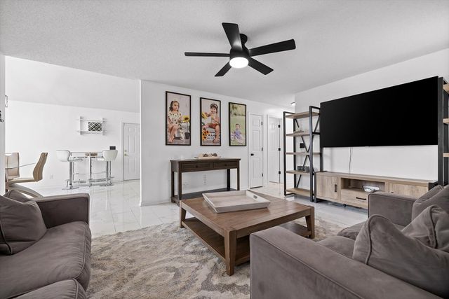 1433 Heather Way, Dalton, GA 30721